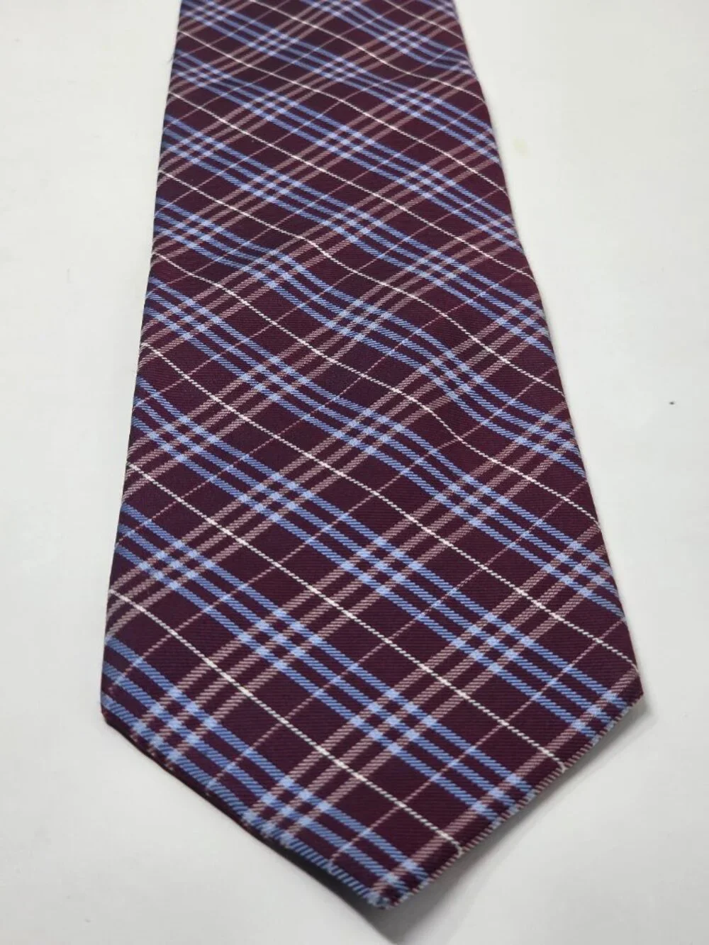 Joseph And Lyman Mens 100% Silk Tie 58 Inch Burgundy Blue Plaid Pattern